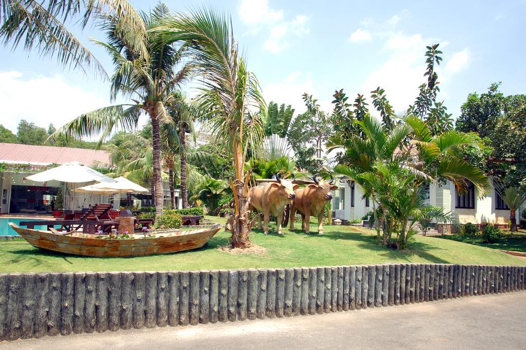 Sao Mai Phu My Resort Экстерьер фото